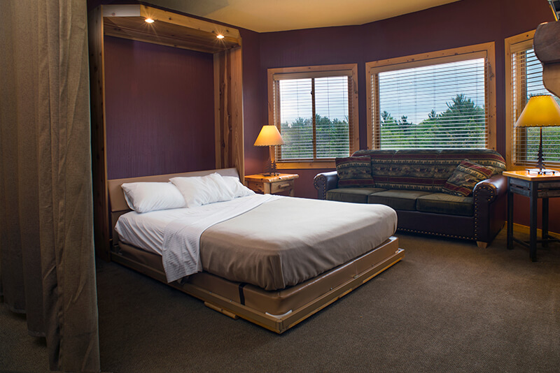 3 bedroom deluxe | glacier canyon lodge wisconsin dells