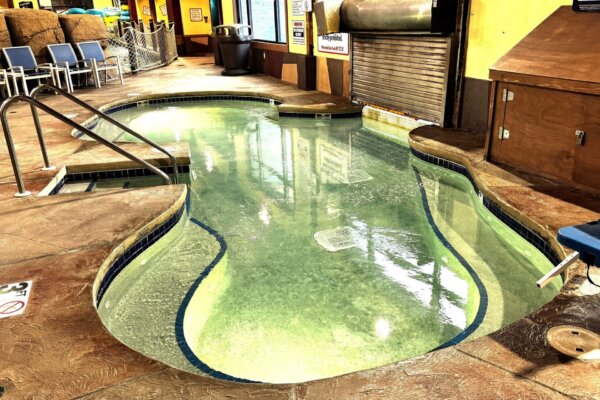 Sulfer Springs Hot Spa inside the Klondike Kavern Waterpark