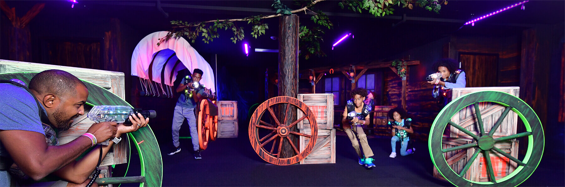 Lost Cabin Laser Tag Wilderness Resort Wisconsin Dells Attractions