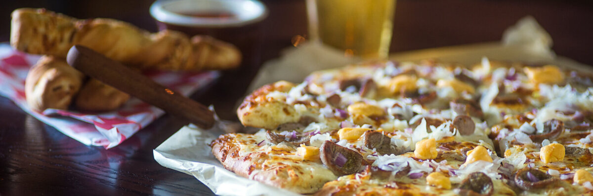 Klondike Pizza Kitchen-Wisconsin Golden Nugget