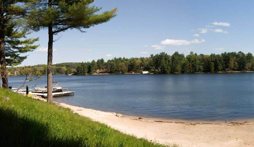 2 Bedroom Lake Condo Wilderness on the Lake Wisconsin Dells