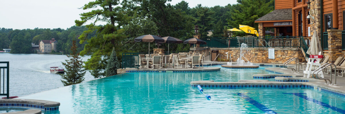 Vanishing Edge Lagoon at Cubby's Outdoor Waterpark located at Wilderness on the Lake