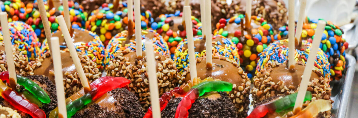 Candy Cabin - Candied Apples