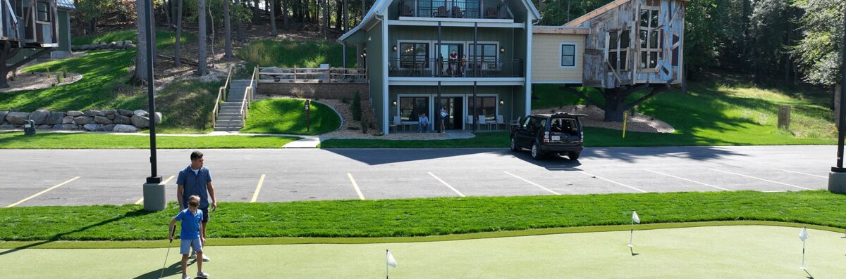 5 Bedroom Treehouse Cabins