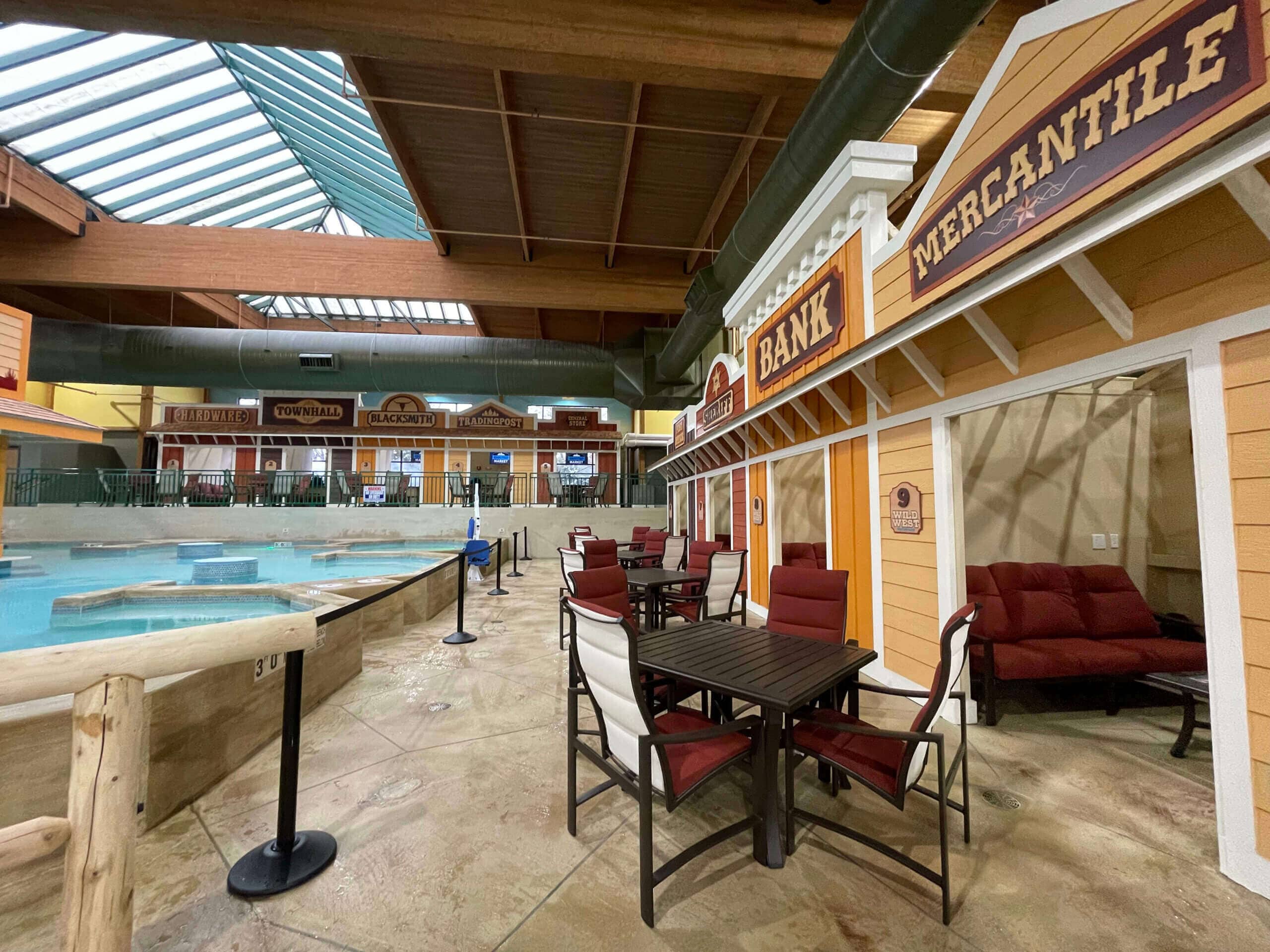 YeeHaw's Watering Hole Wilderness Resort