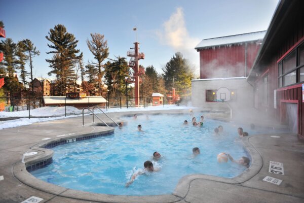 Ore Shoot indoor/outdoor activity pool inside the Klondike Kavern Indoor Waterpark