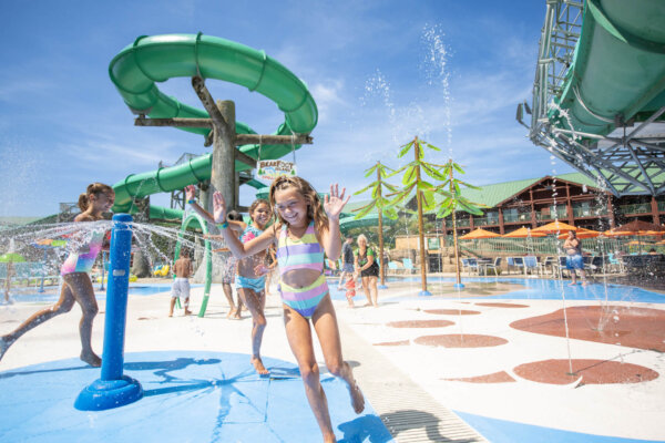 BearFoot Island Sprayground at New Frontier Outdoor Waterpark